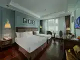 Трёхместный номер Deluxe с видом на город