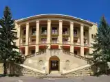 2-x местный студия Корпус 1