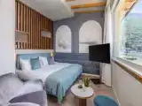 Полулюкс с балконом
