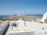 Вилла с видом на море