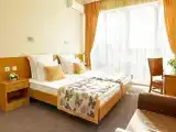 Семейные апартаменты с балконом и с видом на бассейн