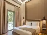 Двухместный номер Deluxe с балконом и с видом на сад