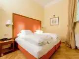 Люкс с балконом и с видом на парк