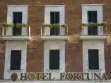 Кровать в общем номере
