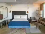 Люкс с балконом