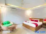 Люкс с видом на бассейн