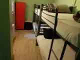 Кровать в общем номере (мужской номер)