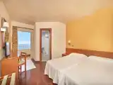 Двухместный номер Стандарт с балконом и с видом на море