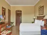Двухместный номер с видом на бассейн