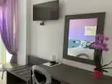 Трёхместный номер Superior с балконом и с видом на море