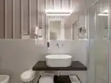 Четырёхместный номер Эконом с балконом