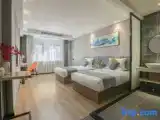 Номер Business