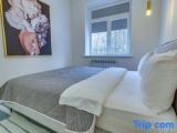 Апартаменты Grand с красивым видом из окна