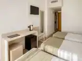 Трёхместный номер с террасой