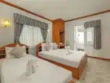 Трёхместный номер Deluxe