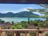 Бунгало с видом на море