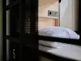 (женский номер) кровать в общем номере