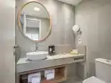 Двухместный номер The INNSiDE с видом на город