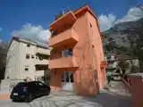 Run of House