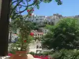 Трёхместный номер Стандарт с балконом и с видом на сад