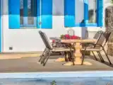 Семейная вилла с видом на море