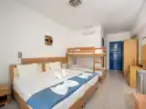 Двухместный номер Стандарт с видом на бассейн