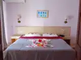 Трёхместный номер Стандарт с балконом