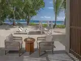 Вилла с 4 комнатами с балконом
