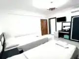 Трёхместный номер Стандарт с балконом