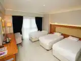 Трёхместный семейный номер Стандарт