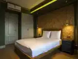 Двухместный номер Deluxe c 1 комнатой с частичным видом на море