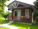 Бунгало Deluxe с балконом и с видом на сад