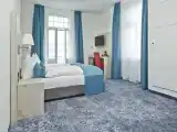 Полулюкс