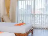 Трёхместный номер Superior с балконом