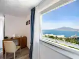 Двухместный полулюкс с балконом и с видом на море