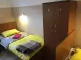 Кровать в общем номере