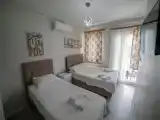 Трёхместный номер Стандарт с балконом