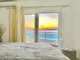Четырёхместный номер Стандарт с балконом и с видом на море