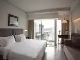 Двухместный номер Grand с доступом в бассейн