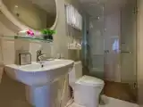 Полулюкс с балконом