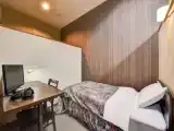 Кровать в общем номере (мужской номер)