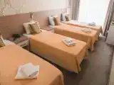 Кровать в общем номере (женский номер)