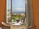 Люкс с видом на море