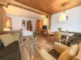 Полулюкс