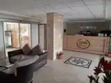 Номер Deluxe с балконом и с видом на бассейн