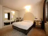 Двухместный номер Deluxe с балконом