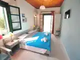 Студия с балконом