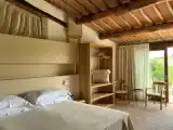 Полулюкс
