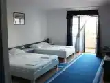 Четырёхместный номер Стандарт с балконом