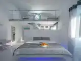 Люкс с балконом и с видом на горы